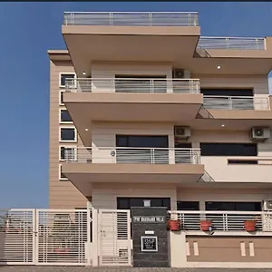 *** Hotel The Shashank India