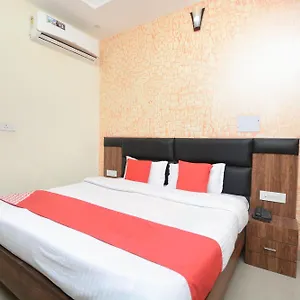*** Hotel Oyo Himalayan India