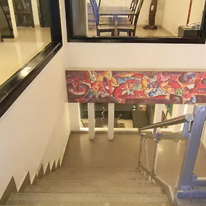 ** Bed & Breakfast Rainbow Residency India